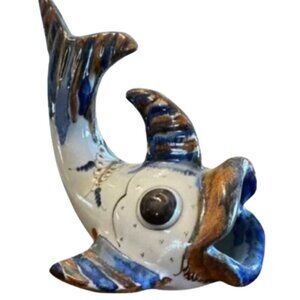 Ken Edwards Hand Painted fish pottery- rare find (HD005)